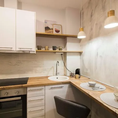 Incitybnb - Chic * סלוניקי